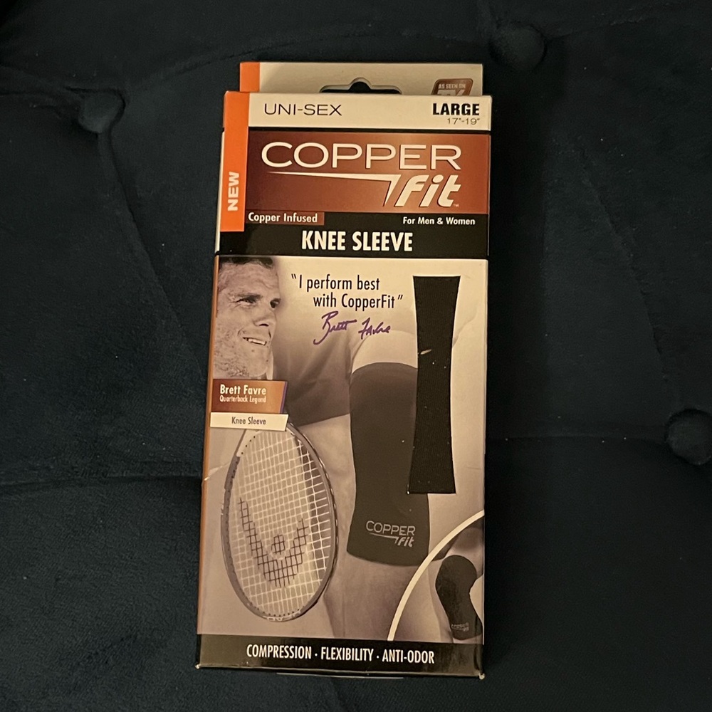 Copper Fit knee sleeve size large NIB